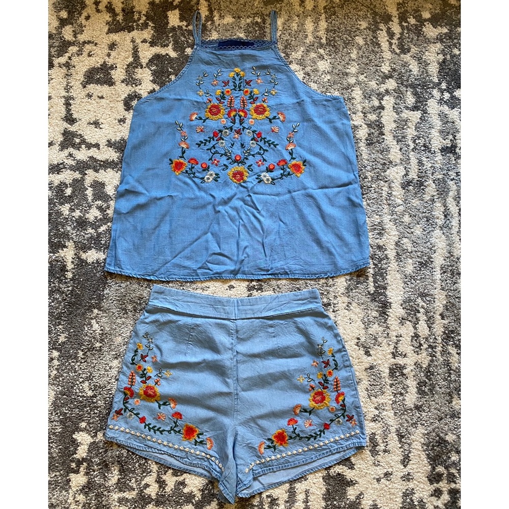 Embroidered floral tank and shorts set